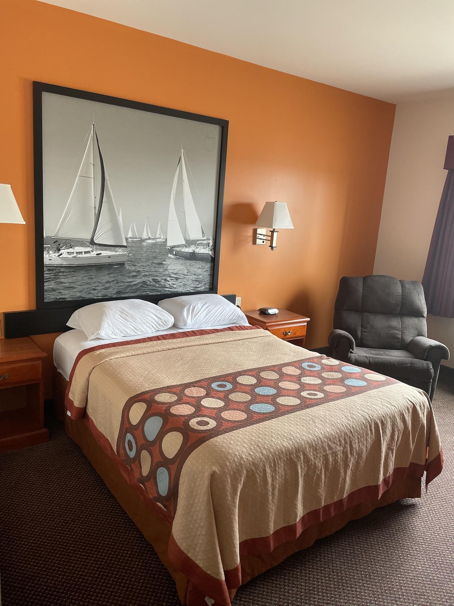 Super 8 By Wyndham Hotel Salina