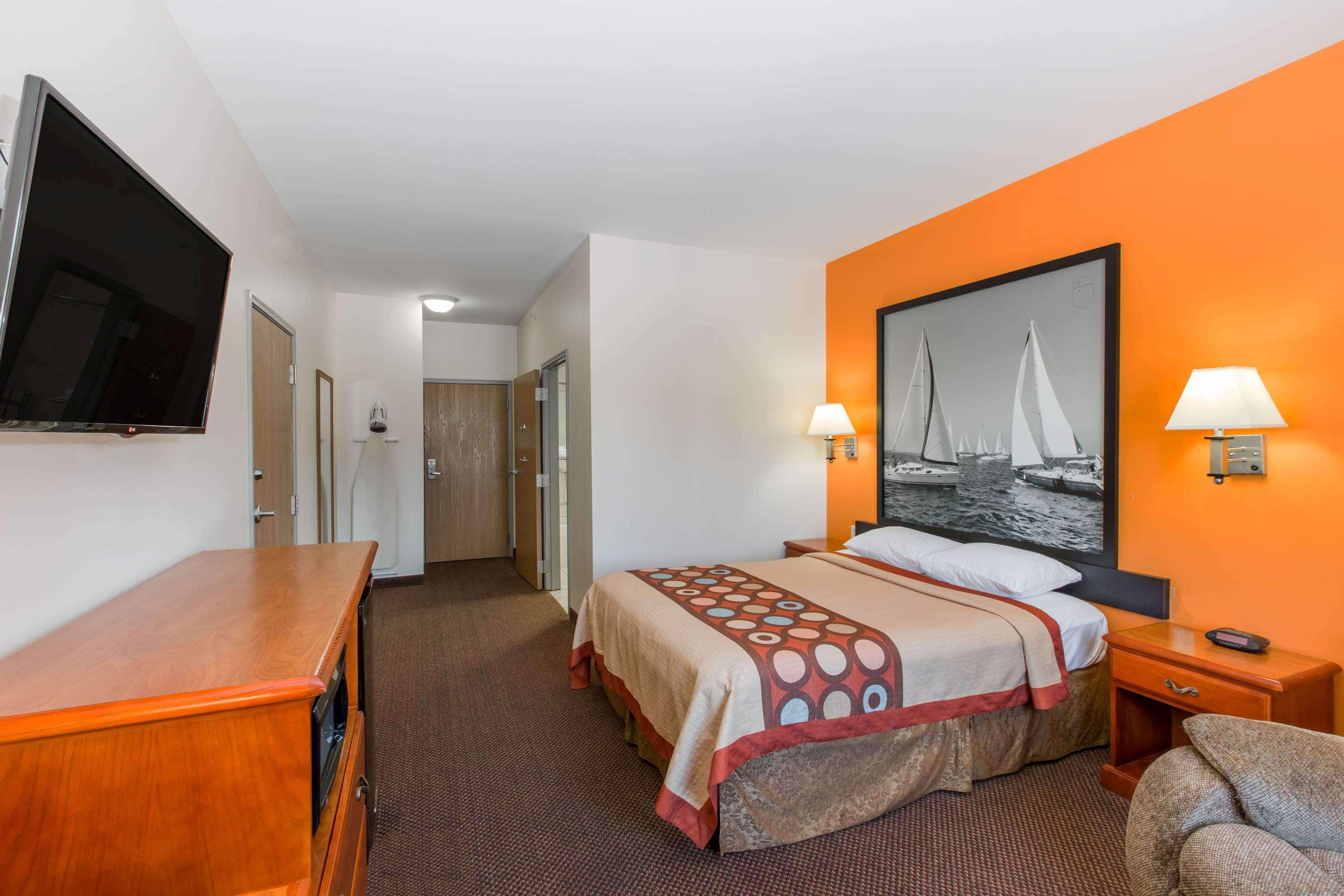 Super 8 By Wyndham 2*